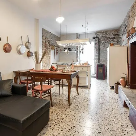 Quadrilocale Alla Pieve Vecchia Di Manerba Appartement Raffa