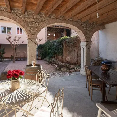 Quadrilocale Alla Pieve Vecchia Di Manerba